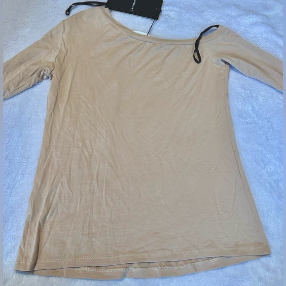 NWT - Marcella New York Murray Top S $68 - Picture 3 of 5